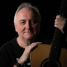 Ben Murphy सुनें, म्यूज़िक वीडियो देखें, बायो पढ़ें, दौरे की तारीखें और बहुत कुछ देखें!