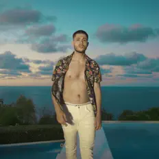Dengarkan Zepek, tonton video musik, baca bio, lihat tanggal tur & lainnya!