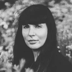 Listen to Gianna Lauren, watch music videos, read bio, see tour dates & more!