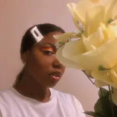 Ashleica을(를) 듣고, 뮤직 비디오를 보고, 약력을 읽고, 투어 일정 등을 확인하세요!