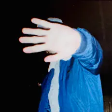 Tired boyを聴いたり、ミュージックビデオを鑑賞したり、経歴やツアー日程などを確認したりしましょう！