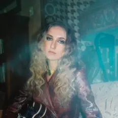 Listen to Lily Papas, watch music videos, read bio, see tour dates & more!