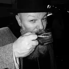 Listen to Henrik Gunde, watch music videos, read bio, see tour dates & more!