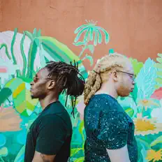 Hör dir Herbivores an, schau dir Musikvideos an, lies die Biografie, finde Tourdaten und mehr!