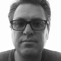Poslechněte si interpreta Muse of the Brave, sledujte hudební videa, přečtěte si životopis, podívejte se na data turné a další informace.