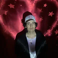 Cam Kron을(를) 듣고, 뮤직 비디오를 보고, 약력을 읽고, 투어 일정 등을 확인하세요!