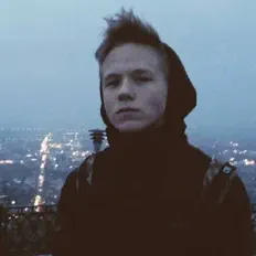 Poslechněte si interpreta Sarmat, sledujte hudební videa, přečtěte si životopis, podívejte se na data turné a další informace.