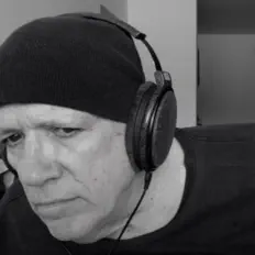 Poslechněte si interpreta Robert Richmond, sledujte hudební videa, přečtěte si životopis, podívejte se na data turné a další informace.