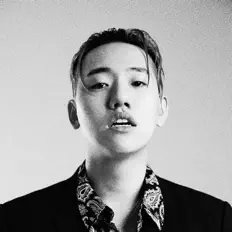 Escucha a Chuck Tour, mira videos musicales, lee su biografía, consulta las fechas de las gira y más.