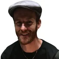 David Eneverを聴いたり、ミュージックビデオを鑑賞したり、経歴やツアー日程などを確認したりしましょう！
