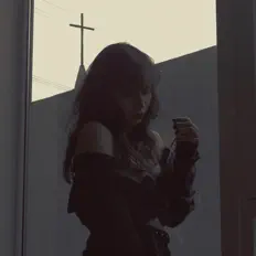 Listen to Danni Lovell, watch music videos, read bio, see tour dates & more!