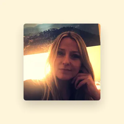 Listen to Evelyn Johst, watch music videos, read bio, see tour dates & more!