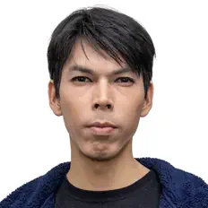 聆聽 X-Champions、觀看音樂影片、閱讀小傳、查看巡演日期等！