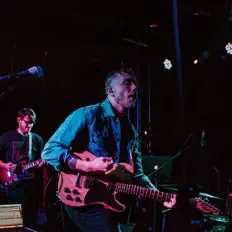 Ascolta LEDGES, guarda video musicali, leggi la biografia, vedi le date del tour & altro!