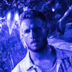 Écoutez Beats by Arthur Ray, regardez des vidéoclips, lisez la biographie, consultez les dates de tournée et plus encore !