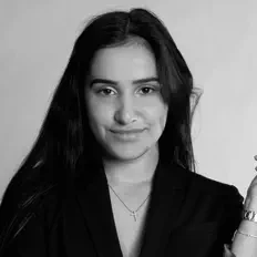 Dengarkan Abby Rain, tonton video musik, baca bio, lihat tanggal tur & lainnya!