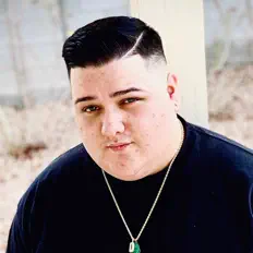 Posłuchaj wykonawcy TheDreamer, obejrzyj teledyski, przeczytaj biografię, zobacz daty tras koncertowych i nie tylko!