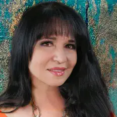 Listen to Mara Kayser, watch music videos, read bio, see tour dates & more!
