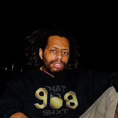 Hör dir Artisan908 an, schau dir Musikvideos an, lies die Biografie, finde Tourdaten und mehr!