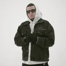 Écoutez Netilico, regardez des vidéoclips, lisez la biographie, consultez les dates de tournée et plus encore !