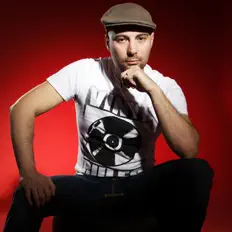 聆聽 DJ Maxim、觀看音樂影片、閱讀小傳、查看巡演日期等！