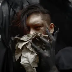 Ascolta Code: Red Core, guarda video musicali, leggi la biografia, vedi le date del tour & altro!