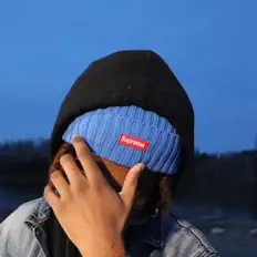 Romeroを聴いたり、ミュージックビデオを鑑賞したり、経歴やツアー日程などを確認したりしましょう！