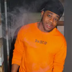 Dengarkan Gwoplucci, tonton video musik, baca bio, lihat tanggal tur & lainnya!