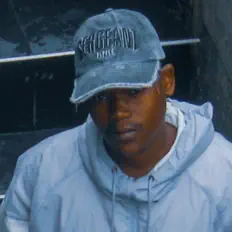 Ascolta 2Rum, guarda video musicali, leggi la biografia, vedi le date del tour & altro!