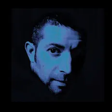 Deeper Blueを聴いたり、ミュージックビデオを鑑賞したり、経歴やツアー日程などを確認したりしましょう！