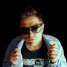 Écoutez Pipo & Travelin'Band, regardez des vidéoclips, lisez la biographie, consultez les dates de tournée et plus encore !