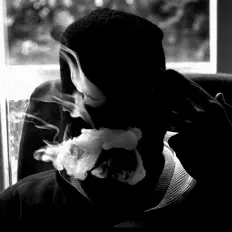 Ascolta Greev, guarda video musicali, leggi la biografia, vedi le date del tour & altro!