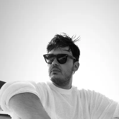 Listen to Sinan Ceceli, watch music videos, read bio, see tour dates & more!