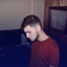Ouça Ariel Gómez, assista a videoclipes, leia a biografia, veja as datas das turnês e mais!
