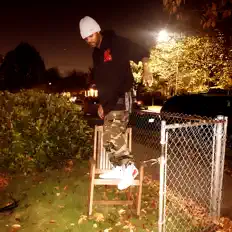 收听 Bam Bam、观看音乐视频、阅读小传、查看巡演日期等 ！