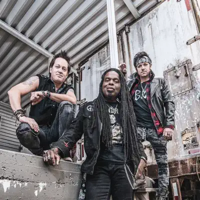 Listen to Stars Unhinged, watch music videos, read bio, see tour dates & more!