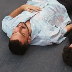 Poslechněte si interpreta Slim Samurai, sledujte hudební videa, přečtěte si životopis, podívejte se na data turné a další informace.