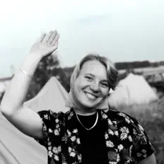 Ouve Maruśka Alifier, vê vídeos de música, lê a biografia, vê as datas da digressão e muito mais!