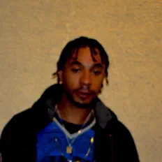 Ouve Cashysl, vê vídeos de música, lê a biografia, vê as datas da digressão e muito mais!