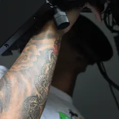 Listen to Flareslxl, watch music videos, read bio, see tour dates & more!