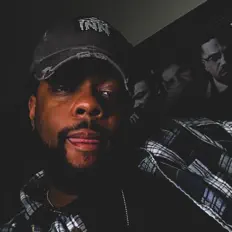 Escucha a Jody Thomas, mira vídeos musicales, lee la biografía, consulta fechas de giras y mucho más.