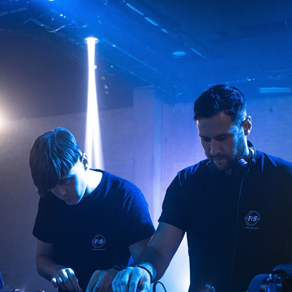 Twin Synth's avatar