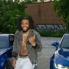 Listen to Dezzy Dinero, watch music videos, read bio, see tour dates & more!