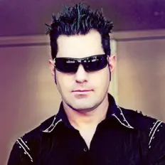 Listen to MATURO, watch music videos, read bio, see tour dates & more!