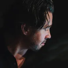 Luister naar Dejan Terzic, bekijk muziekvideo's, lees de bio, bekijk de tourdata, en meer!