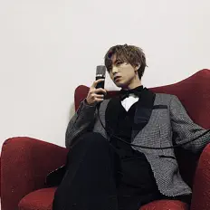 Yuya Itoを聴いたり、ミュージックビデオを鑑賞したり、経歴やツアー日程などを確認したりしましょう！