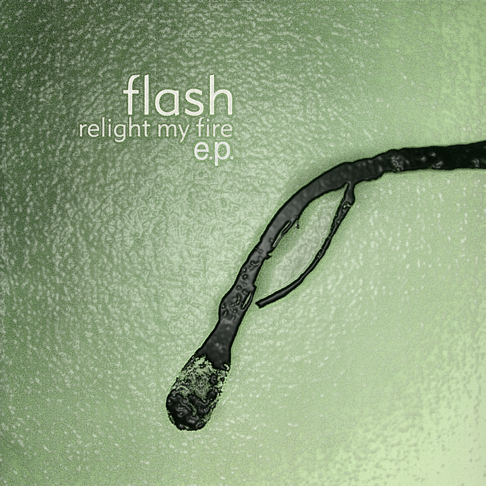 Lo Más Romántico De” álbum de Grupo Flash en Apple Music