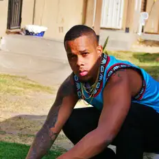 Escucha a Kevin Lee, mira vídeos musicales, lee la biografía, consulta fechas de giras y mucho más.