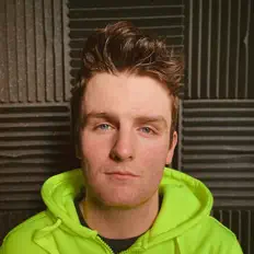 Escucha a Munity, mira videos musicales, lee su biografía, consulta las fechas de las gira y más.