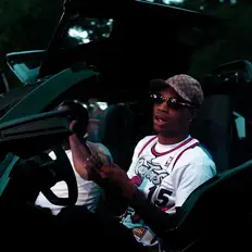 Escucha a Kamo Gunz, mira videos musicales, lee su biografía, consulta las fechas de las gira y más.